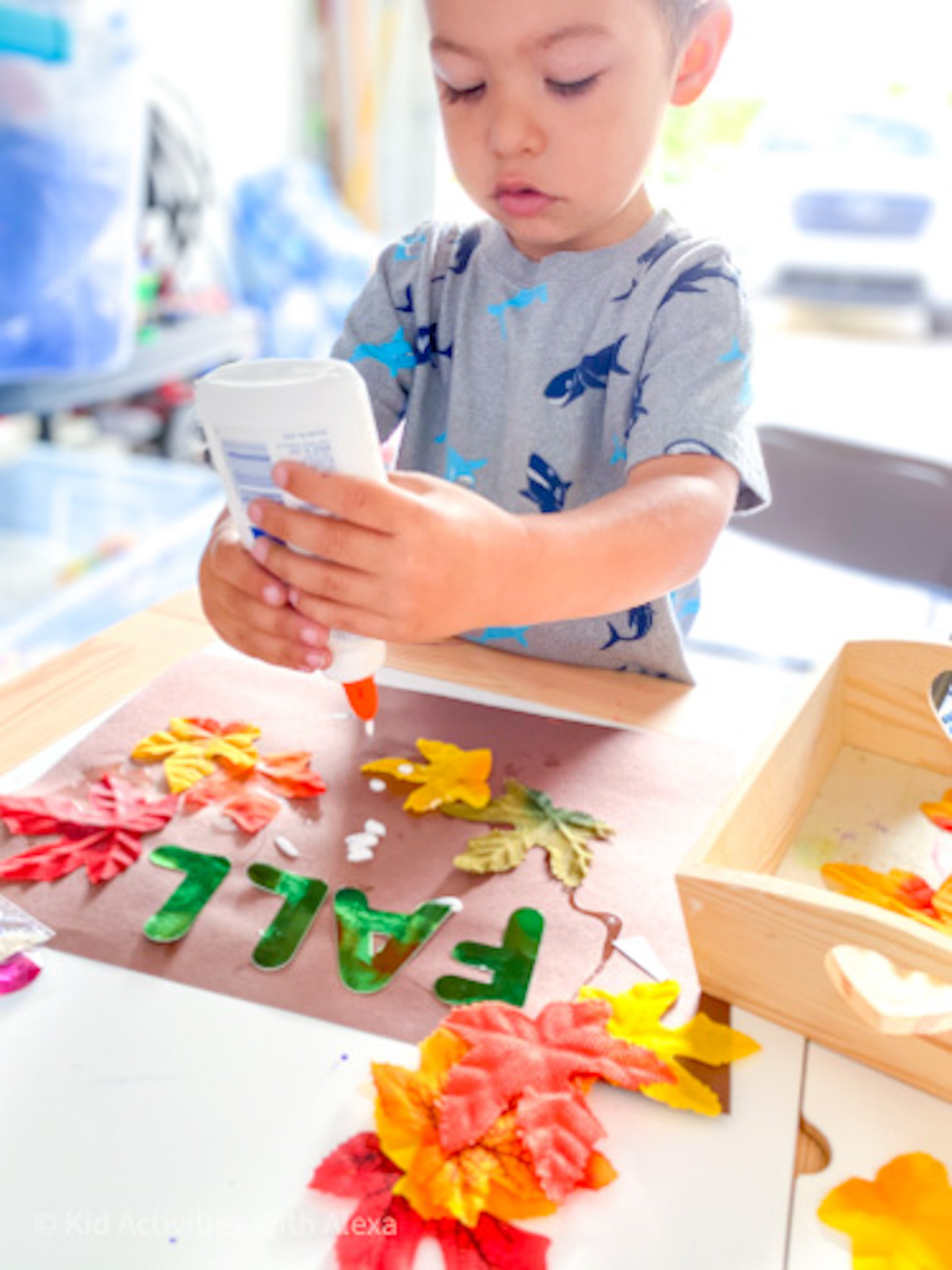 The best fall crafts for 2 year olds to do this year Kid Activities